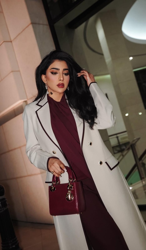 Beige Blazer | Maroon Border