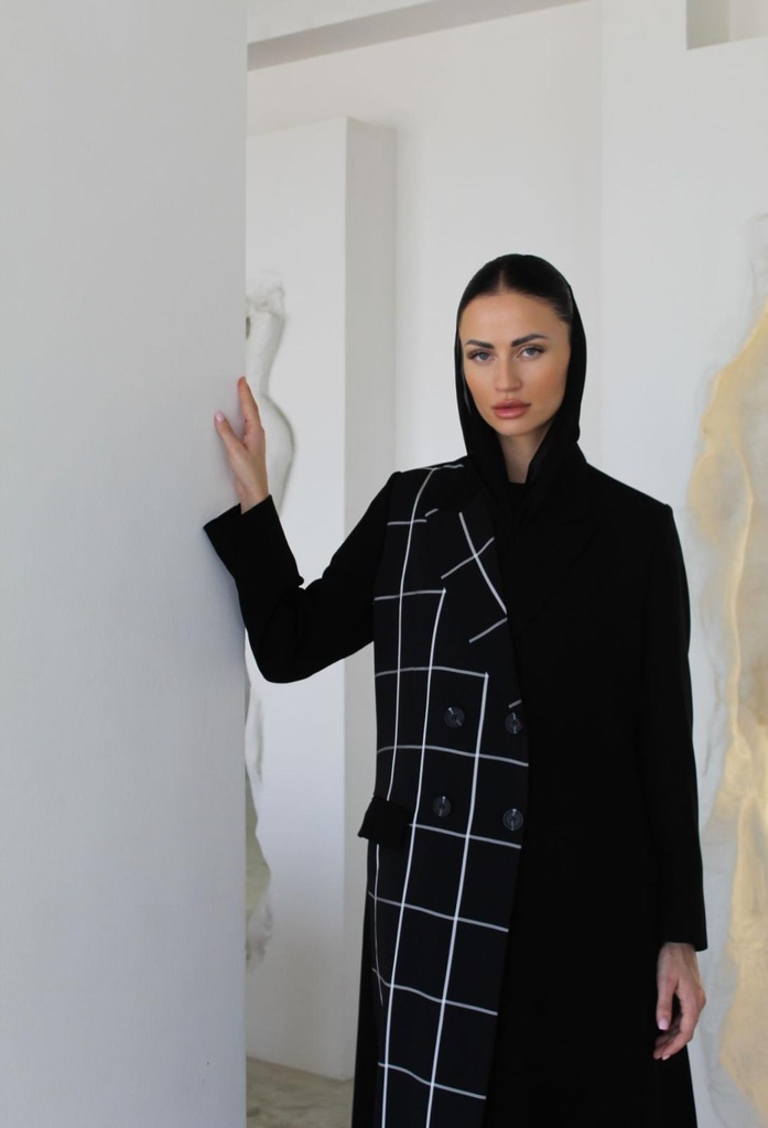 Black with square white