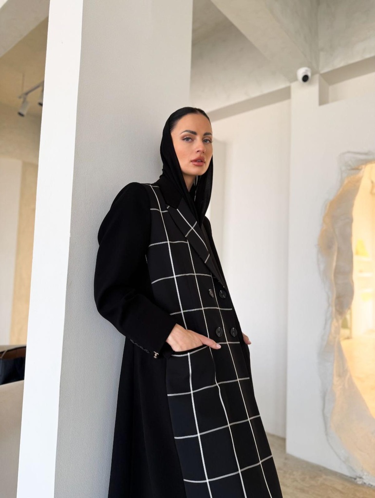 Black with square white