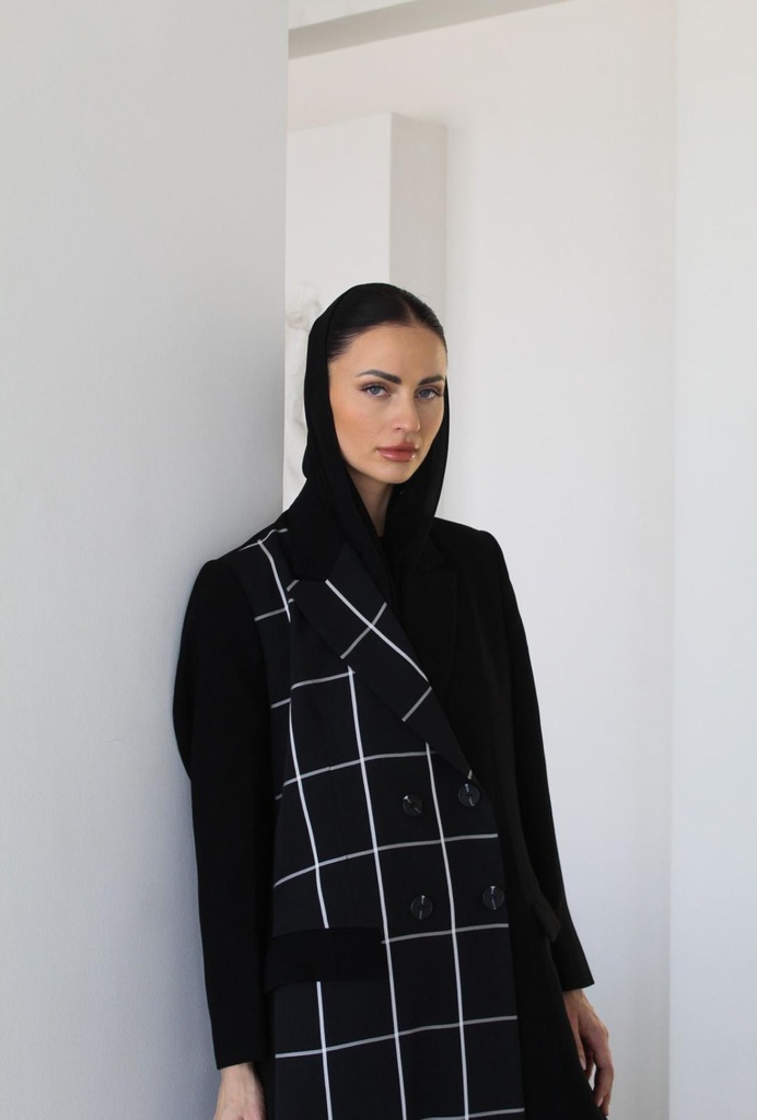 Black with square white