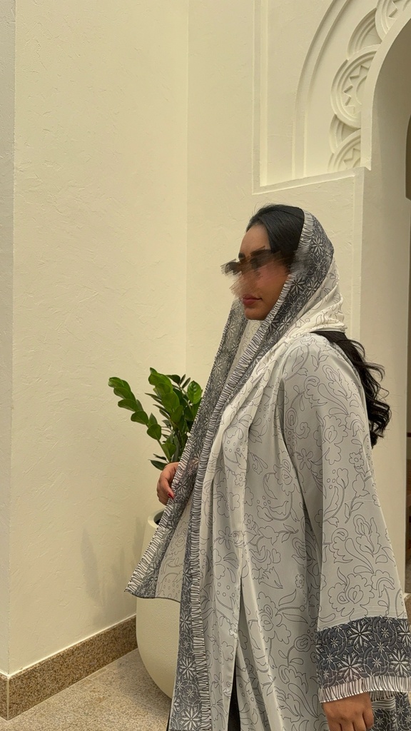 BEAS008 - Abaya Sari