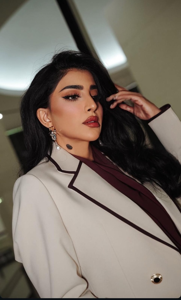 Beige Blazer | Maroon Border Long Blazer